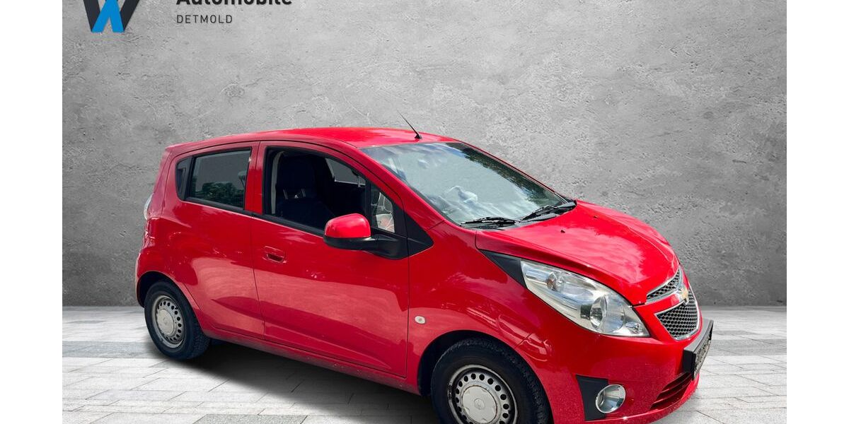 Chevrolet Spark 94.000 km 2.999 € Detmold 32758