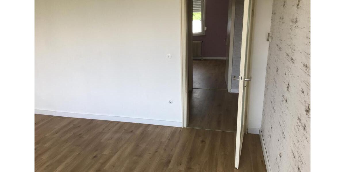 Etagenwohnung Detmold Hakedahl - 3 Zimmer, 65 m&sup2;, 650&euro; | Angebot:26551093
