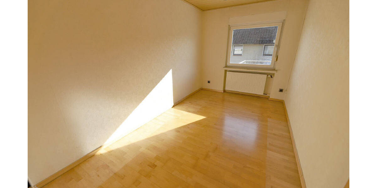 Reihenmittelhaus Detmold Klüt - 4 Zimmer, 105 m&sup2;, 210.000&euro; | Angebot:26290897