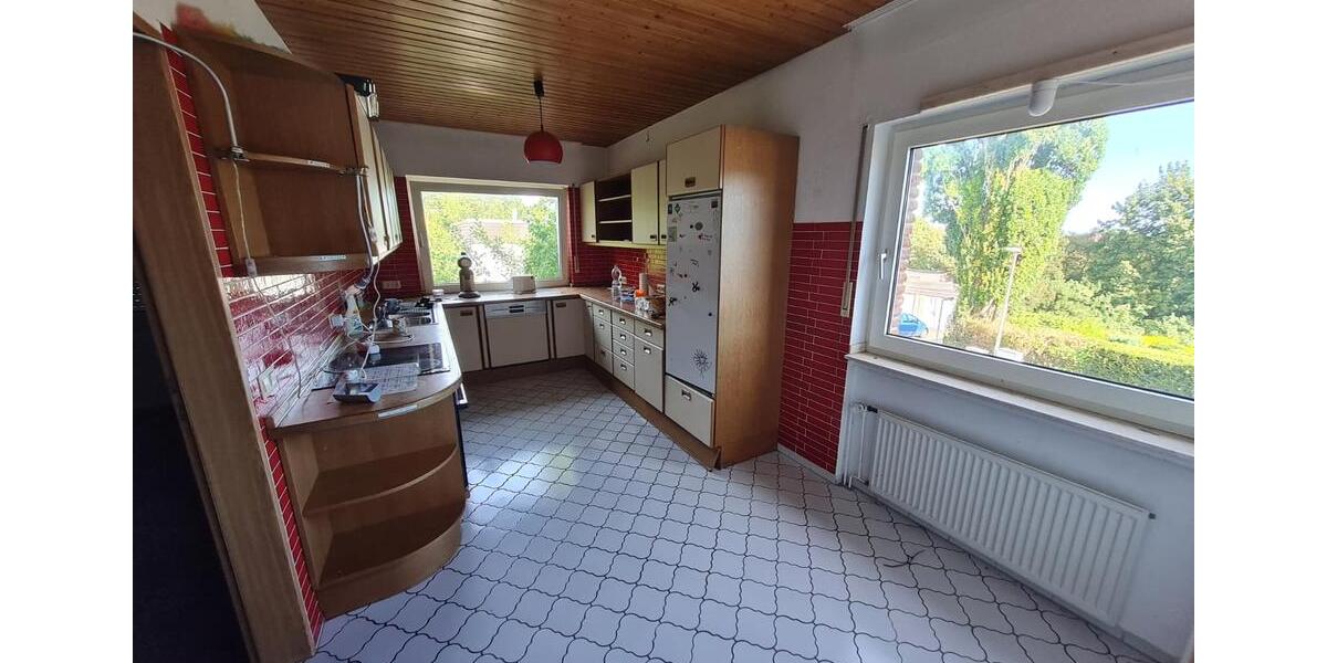 Einfamilienhaus Paderborn Neuenbeken - 7 Zimmer, 197 m&sup2;, 490.000&euro; | Angebot:27622030