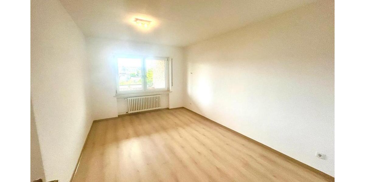 Nahe Paderborn - Exklusive 2 Zi.-Wohnung mit Südbalkon & Garten - 2- Willebadessen | Angebot:27531888