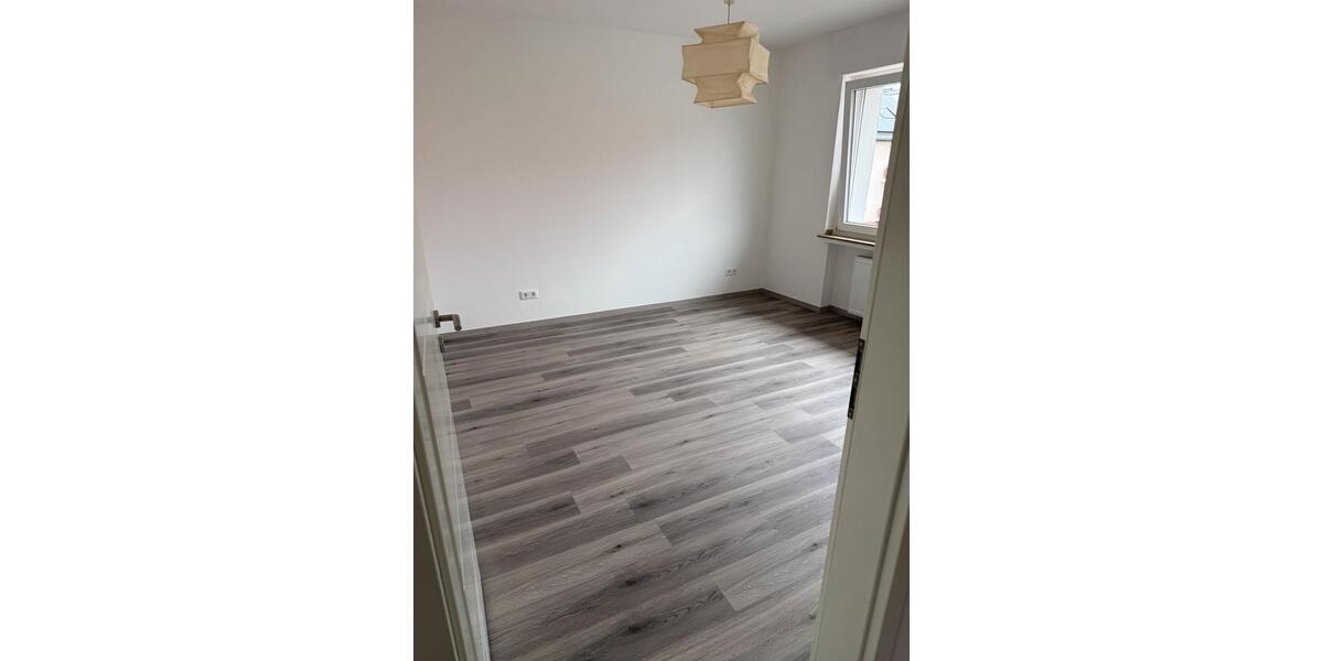 Etagenwohnung Paderborn - 2 Zimmer, 65 m&sup2;, 770&euro; | Angebot:26524880