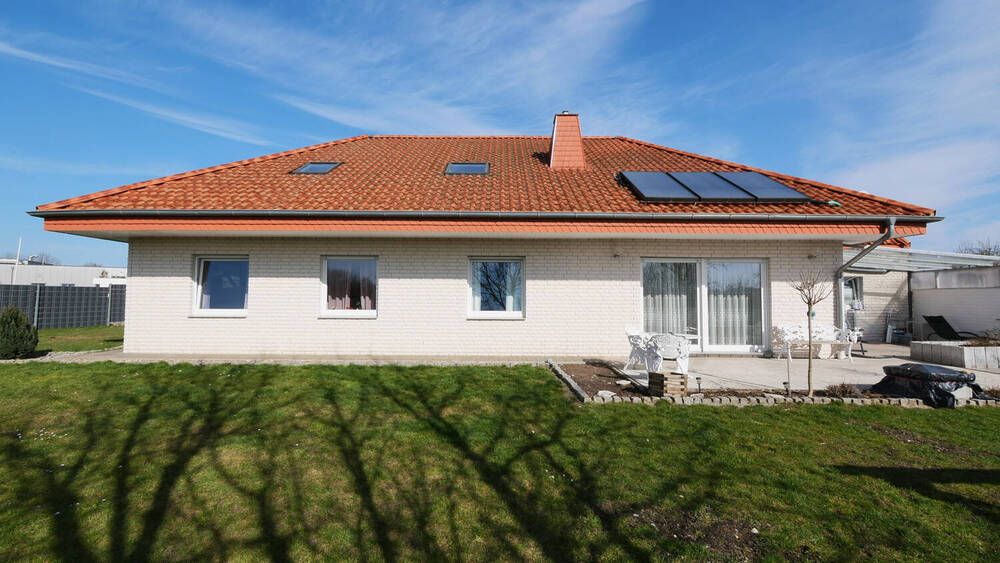 Einfamilienhaus Bad Lippspringe - 5 Zimmer, 170 m&sup2;, 595.000&euro; | Angebot:25820999