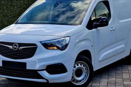 Opel Combo 140.000 km 11.999 &euro; Bad Lippspringen 33175