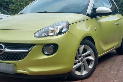 Opel Adam 95.000 km 5.100 &euro; Paderborn 33098