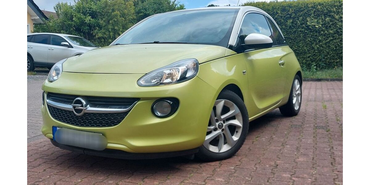 Opel Adam 95.000 km 5.100 &euro; Paderborn 33098