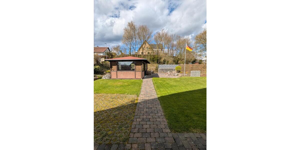 Mehrfamilienhaus, Wohnhaus Steinheim - 8 Zimmer, 320 m&sup2;, 420.000&euro; | Angebot:26048679