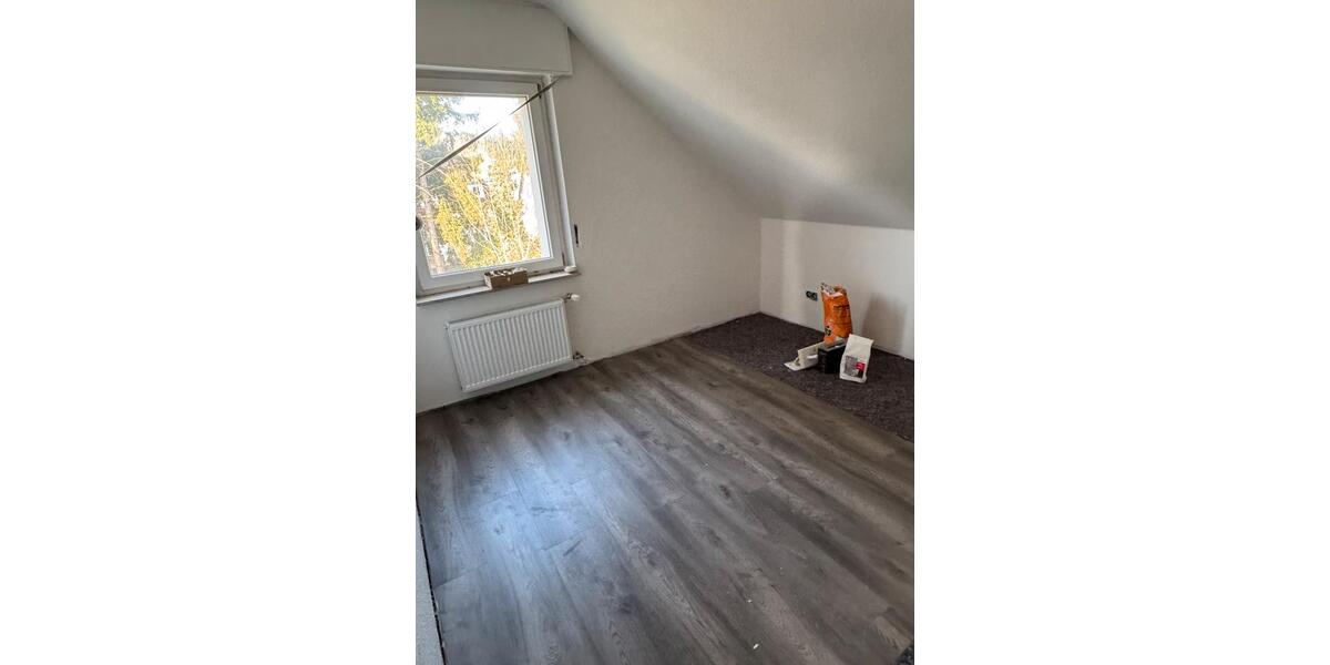 Dachgeschoßwohnung Horn-Bad Meinberg Bad Meinberg - 3 Zimmer, 1 m&sup2;, 565&euro; | Angebot:25378688
