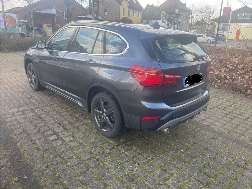 BMW X1 73.000 km 20.900 € Marsberg 34431