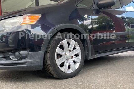Mitsubishi Colt 88.000 km 5.280 &euro; Oerlinghausen 33813