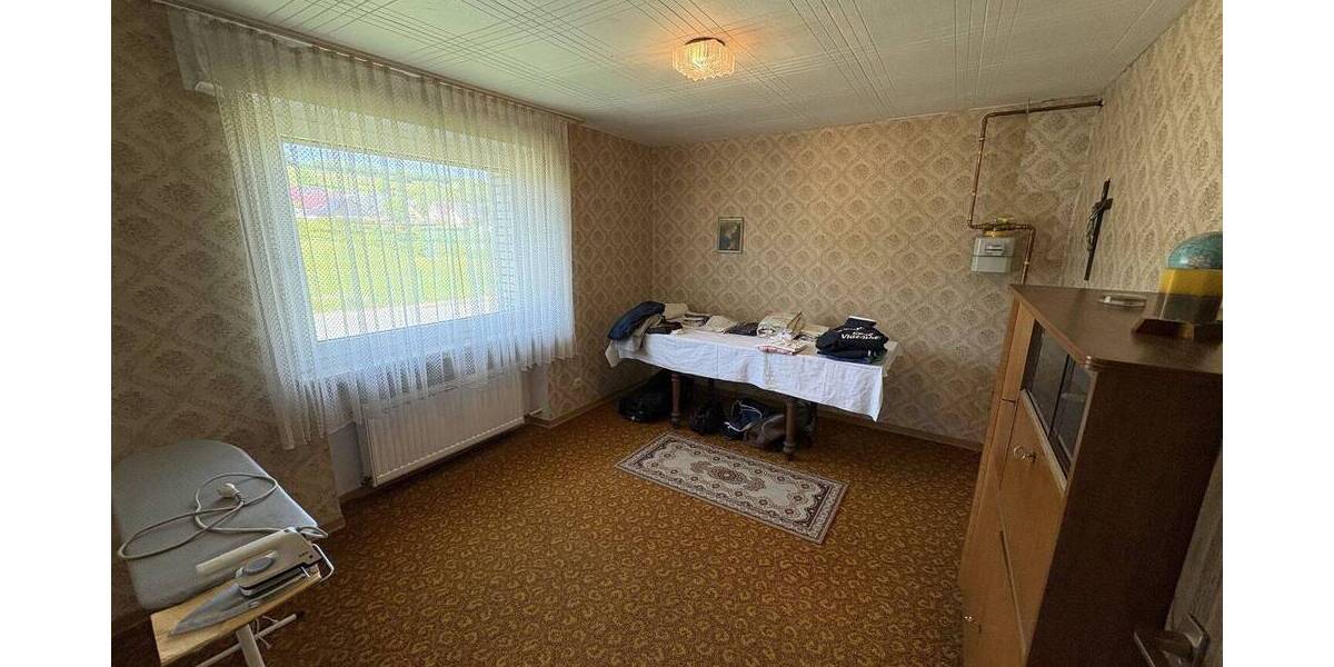 Mehrfamilienhaus, Wohnhaus Altenbeken - 8 Zimmer, 171 m&sup2;, 298.000&euro; | Angebot:26816526