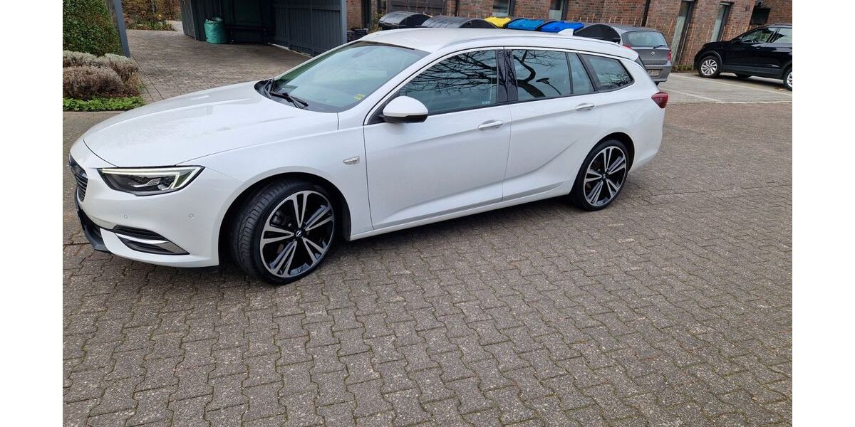 Opel Insignia 103.000 km 14.700 &euro; PADERBORN 33106