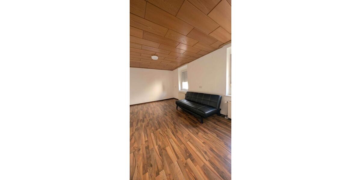 Etagenwohnung Steinheim - 5 Zimmer, 125 m&sup2;, 900&euro; | Angebot:27536573