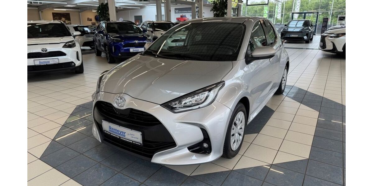 Toyota Yaris 46.000 km 16.490 &euro; Paderborn 33104