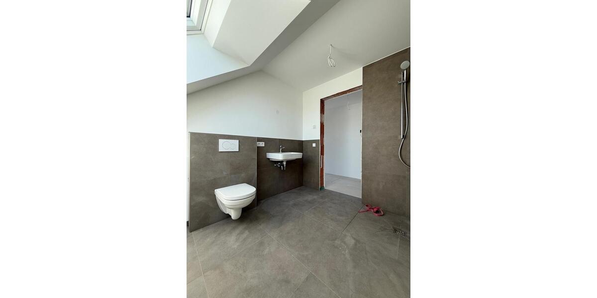 Dachgeschoßwohnung Paderborn - 1 Zimmer, 46 m&sup2;, 675&euro; | Angebot:26265909