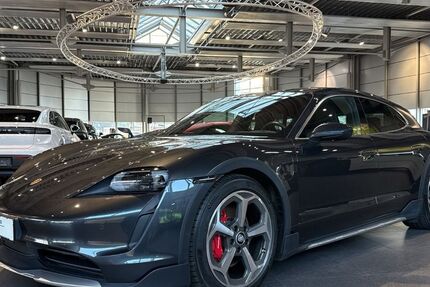 Porsche Taycan 45.950 km 69.890 &euro; Paderborn 33100