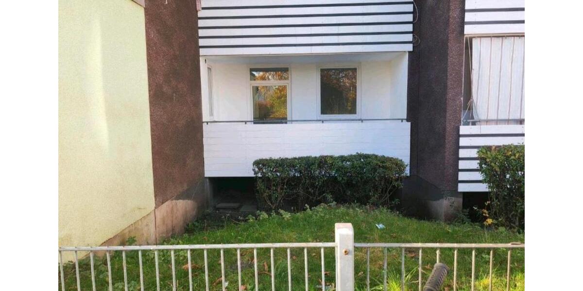 Traumhaft frisch renoviert! Wohlfühl-Erdgeschosswohnung! 4 zimmer