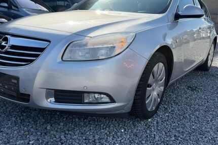 Opel Insignia 282.000 km 1.799 &euro; Paderborn 33100