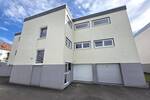 Charmante 3-Zimmer-Wohnung mit Loggia & Garage in Schloß Neuhaus