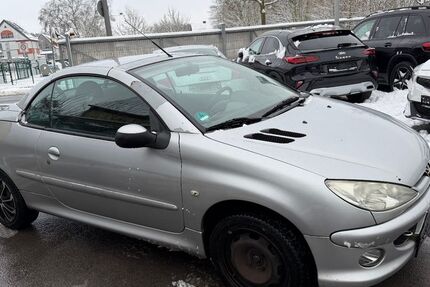 Peugeot 206 128.000 km 999 &euro; Detmold 32758