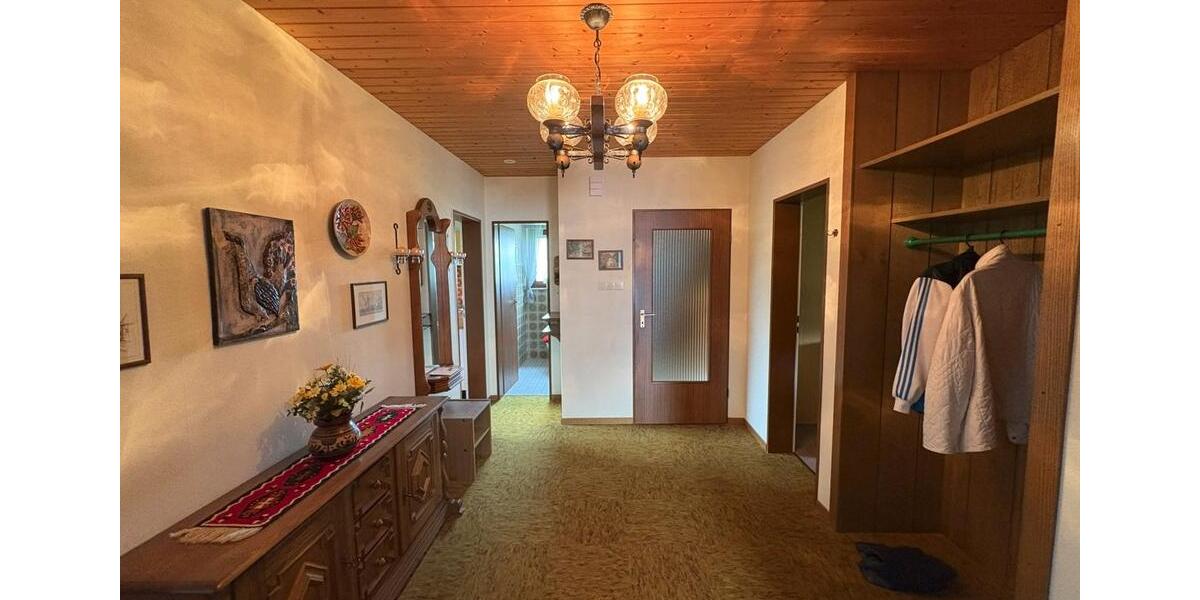 Einfamilienhaus Horn-Bad Meinberg Bad Meinberg - 9 Zimmer, 210 m&sup2;, 347.900&euro; | Angebot:27618034