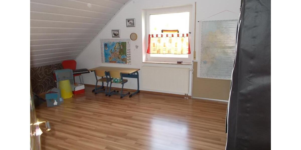 Massivhaus EFH Bj1997 Keller Garage PV-Anlage B.-Speicher Wallbox 5 zimmer