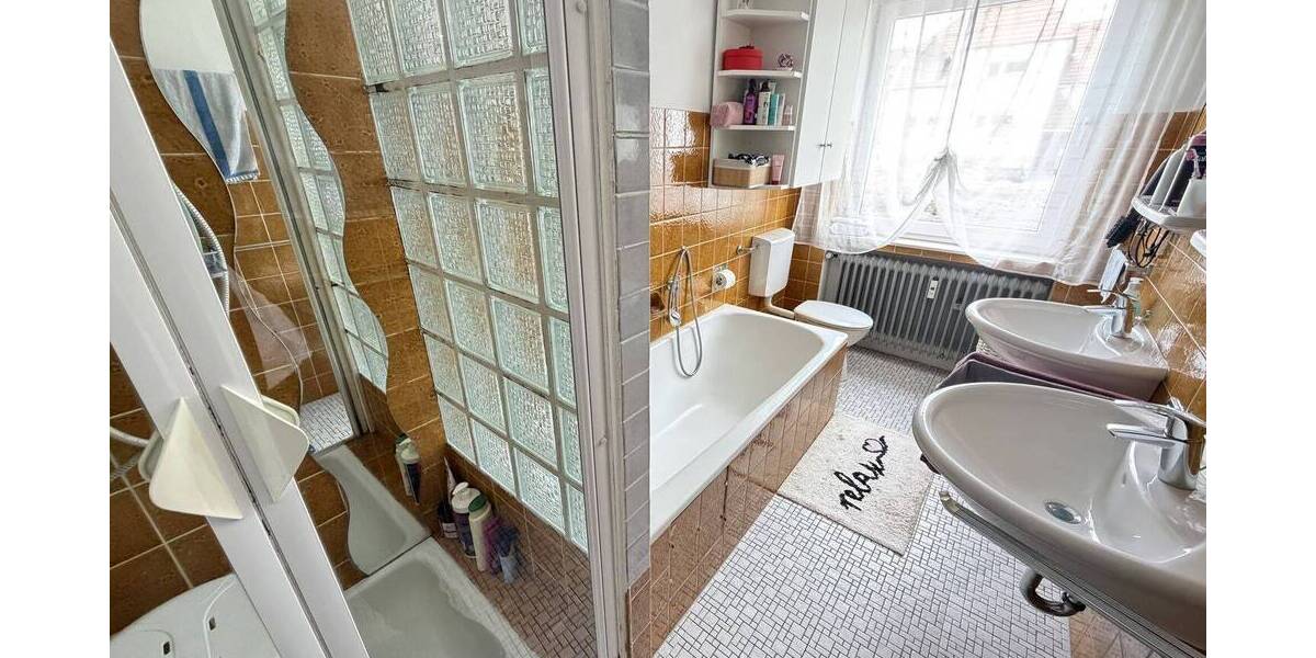 Etagenwohnung Bad Driburg - 3 Zimmer, 85 m&sup2;, 114.000&euro; | Angebot:26919842