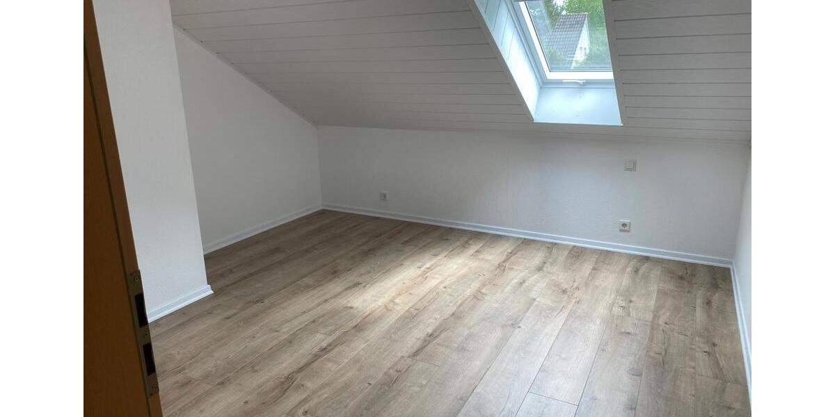 Dachgeschoßwohnung Willebadessen - 2 Zimmer, 58 m&sup2;, 430&euro; | Angebot:27626831