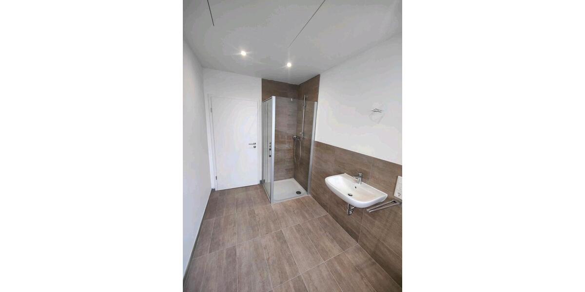 Erdgeschoßwohnung Paderborn - 2 Zimmer, 75 m&sup2;, 950&euro; | Angebot:26076083