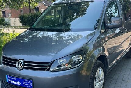 VW Caddy 158.010 km 8.990 &euro; Paderborn 33100