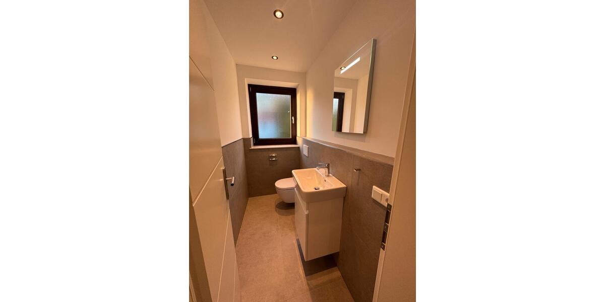 Etagenwohnung Schlangen - 4 Zimmer, 120 m&sup2;, 1.350&euro; | Angebot:27535700