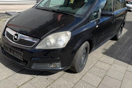 Opel Zafira 264.000 km 799 &euro; Paderborn 33100