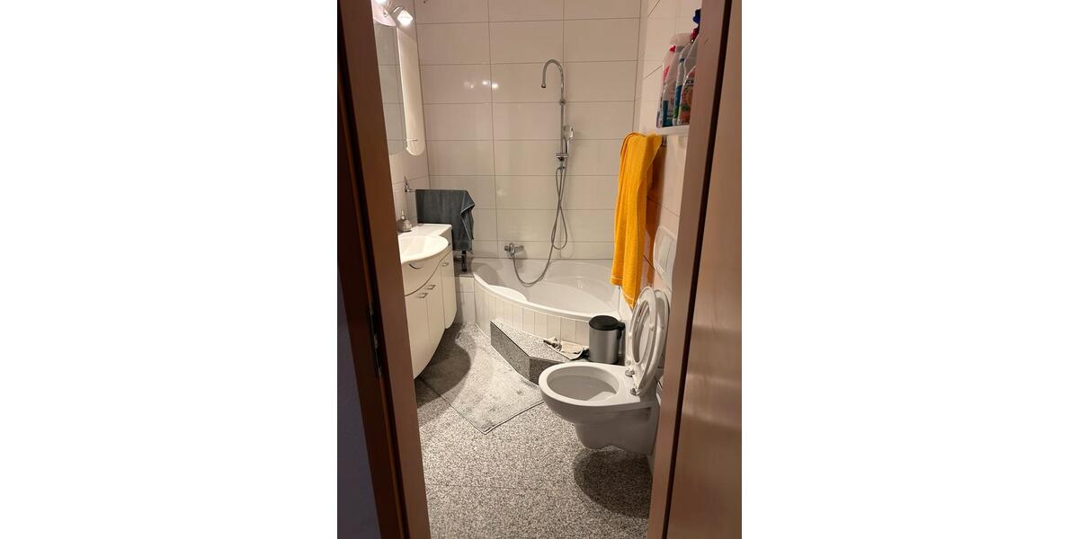 Etagenwohnung Paderborn Neuenbeken - 4 Zimmer, 95 m&sup2;, 425.000&euro; | Angebot:27000602