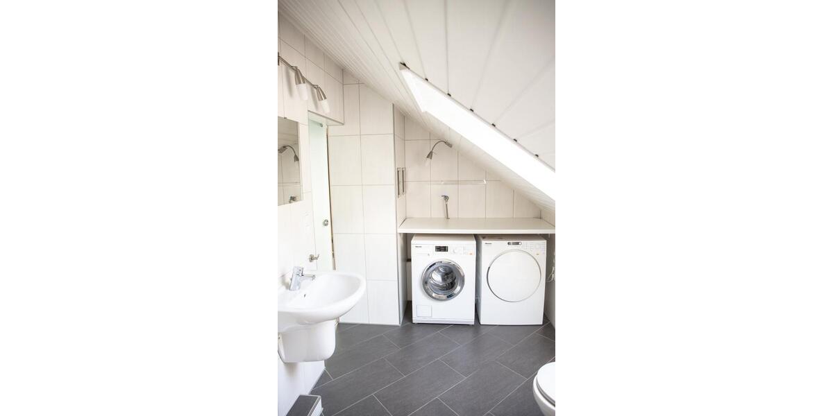 Einfamilienhaus Schloß Holte-Stukenbrock Stukenbrock - 10 Zimmer, 290 m&sup2;, 595.000&euro; | Angebot:26737636