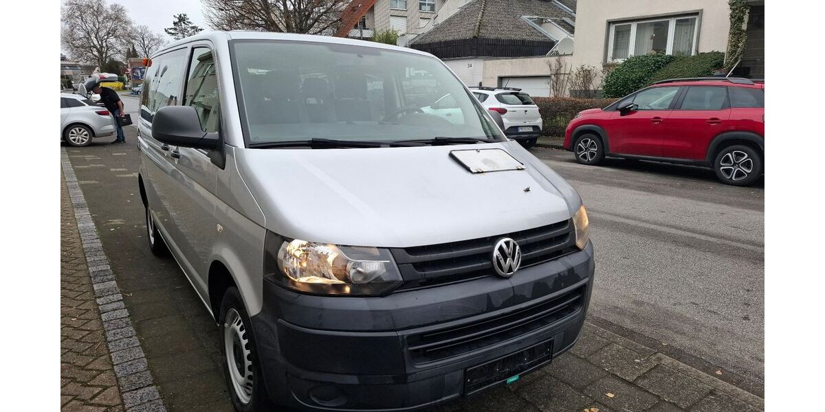 VW T5 Transporter 291.000 km 9.990 &euro; Paderborn 33100