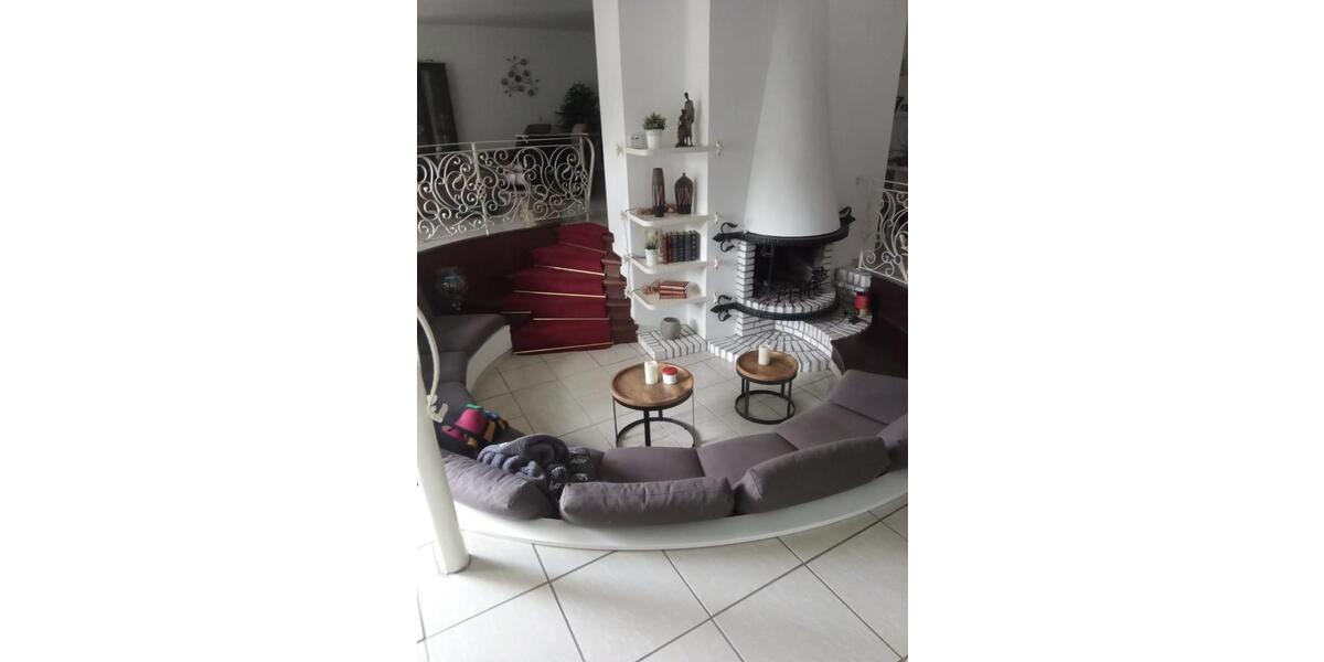 Etagenwohnung Verl - 2 Zimmer, 149 m&sup2;, 1.350&euro; | Angebot:25177776