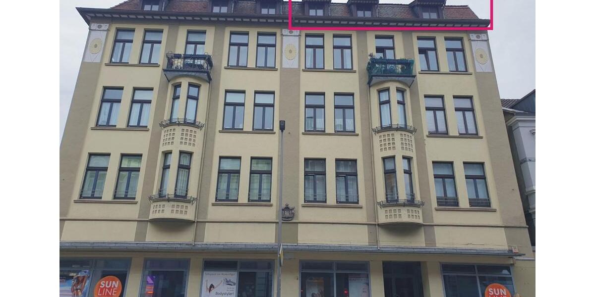 Dachgeschoßwohnung Detmold - 5 Zimmer, 110 m&sup2;, 770&euro; | Angebot:27550571