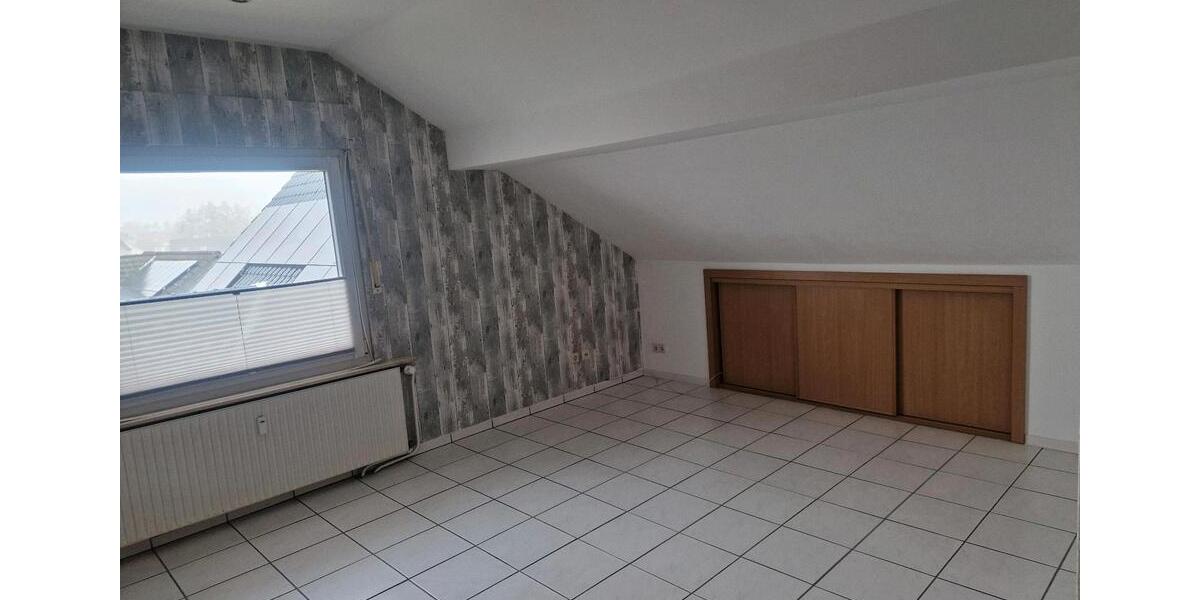 Dachgeschoßwohnung Hövelhof - 1 Zimmer, 530&euro; | Angebot:23680671