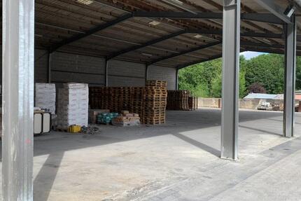 Lagerfläche geschlossene Halle zimmer