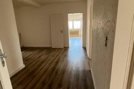 Wohnung Oerlinghausen - 4 Zimmer, 140 m&sup2;, 1.380&euro; | Angebot:25887306