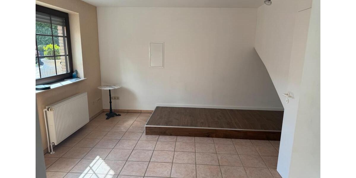 Reihenhaus Bad Lippspringe - 5 Zimmer, 100 m&sup2;, 850&euro; | Angebot:26677613