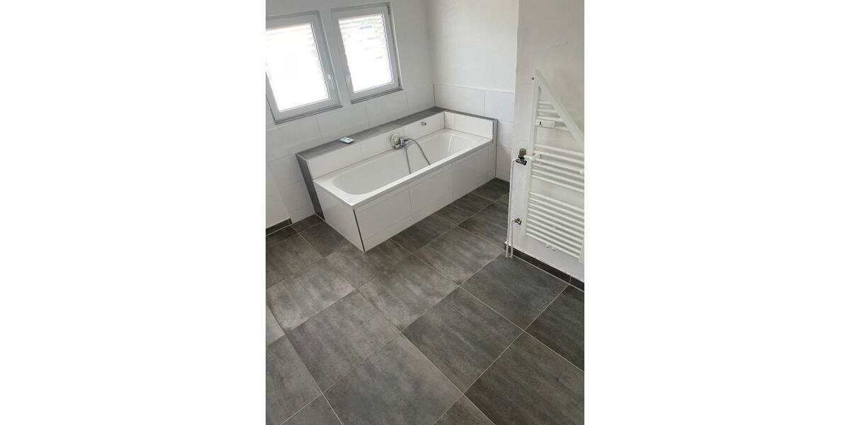 Einfamilienhaus Horn-Bad Meinberg Bad Meinberg - 5 Zimmer, 130 m&sup2;, 1.450&euro; | Angebot:27614884