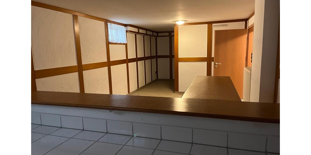 Erdgeschoßwohnung Verl - 4 Zimmer, 148 m&sup2;, 1.870&euro; | Angebot:24874879