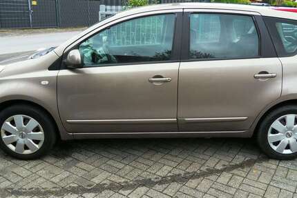 Nissan Note 147.000 km 2.680 € Erwitte 59597