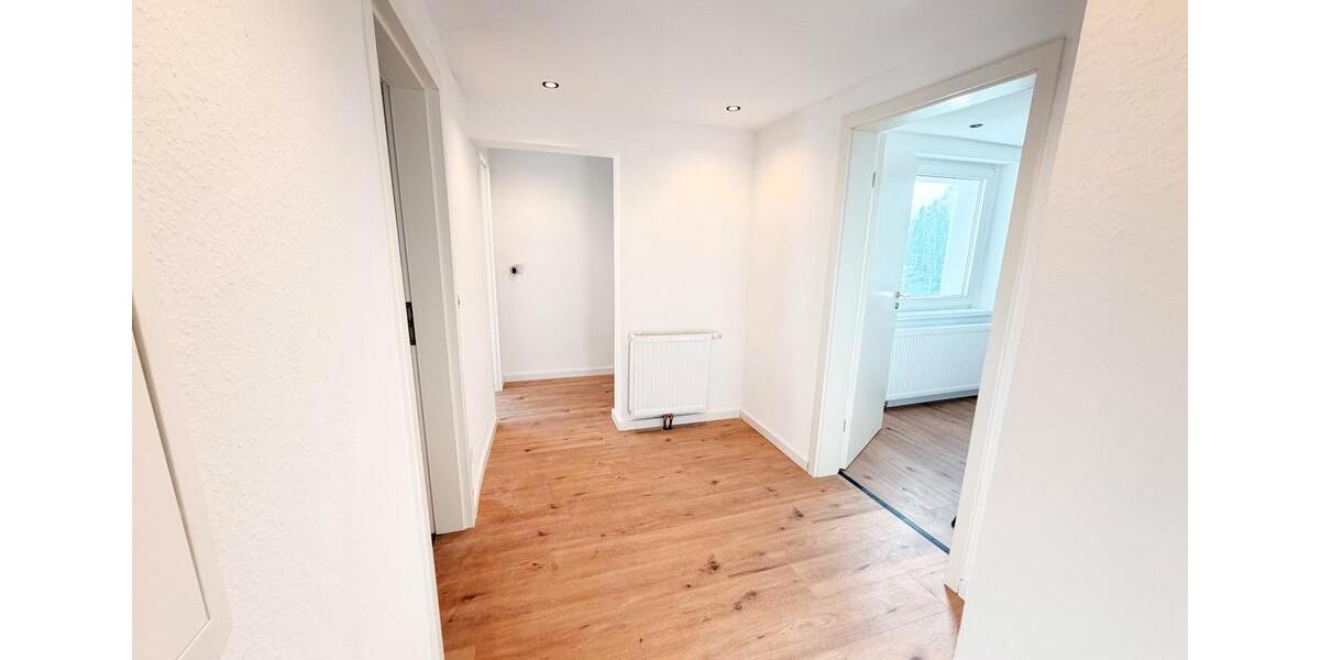 Einfamilienhaus Altenbeken - 8 Zimmer, 167 m&sup2;, 360.000&euro; | Angebot:25978941
