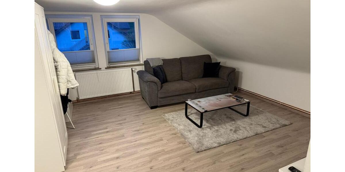 Dachgeschoßwohnung Horn-Bad Meinberg Bad Meinberg - 2 Zimmer, 40 m&sup2;, 380&euro; | Angebot:26337249