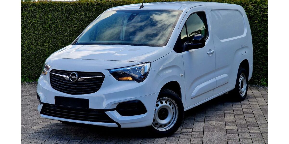 Opel Combo 140.000 km 10.996 &euro; Bad Lippspringe 33175