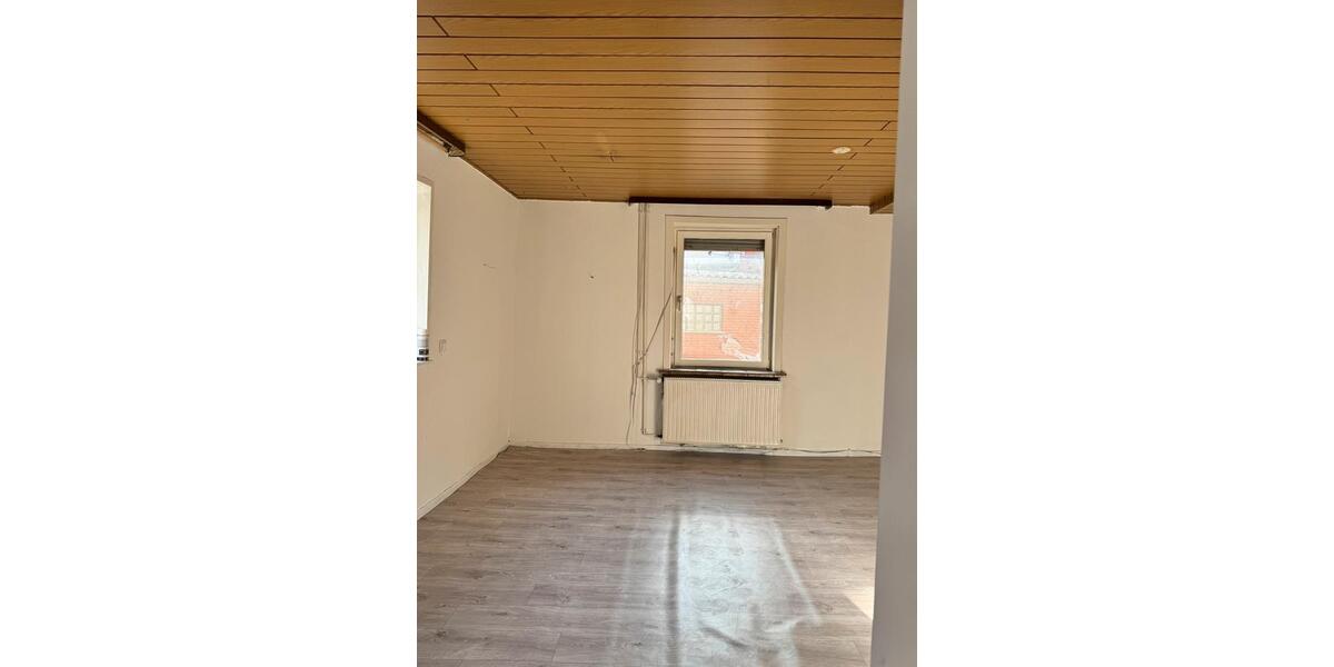 Einfamilienhaus Nieheim - 6 Zimmer, 160 m&sup2;, 115.000&euro; | Angebot:26939542