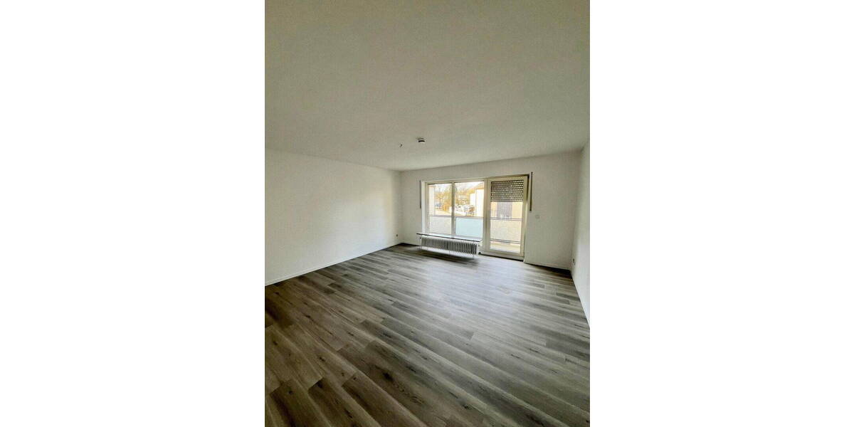 Etagenwohnung Paderborn OT Schloß Neuhaus Schloß Neuhaus - 3 Zimmer, 63 m&sup2;, 760&euro; | Angebot:26235134