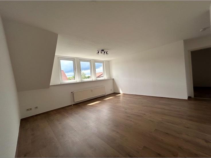 Dachgeschoßwohnung Delbrück - 3 Zimmer, 62 m&sup2;, 550&euro; | Angebot:25801239